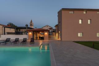 Villa Emi - 8