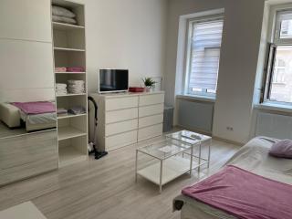 Hütteldorf Apartment Vienna - 1
