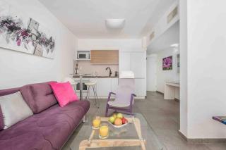 NEW Cosy 2BR and parking By Banana Beach - Tel Aviv - 6