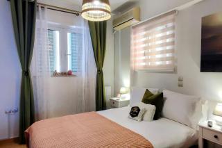 Simply Meraki Gytheian apt with Panoramic Sea View - Gythio - 2