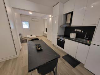 Apartment Near The Center Of Glyfada - Atene - 8