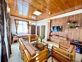 Yepplo Holiday Home - Complimentary Breakfast - 24 hrs Caretaker & Power Backup - Shillong - 4
