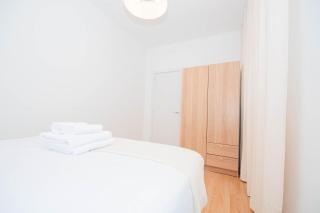 For You Rentals Cozy and charming 3-bedroom apartment TEMPORAL in Madrid ASR18 - Madrid - 1