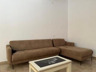 My Big Family - 2 Bedroom Apartment - Accomodation for 6- 8 guests - Orikum - 5