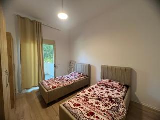 My Big Family - 2 Bedroom Apartment - Accomodation for 6- 8 guests - Orikum - 1