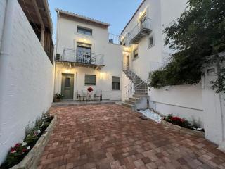Vespista Boutique - Città di Skiathos - 0