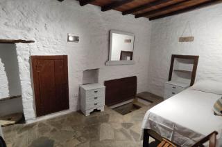 Linardo low cost - Ano Syros - 7