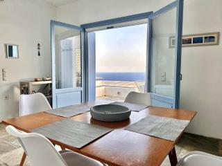 Sunny Stone Tinos House - 9