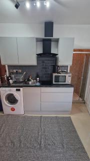 SMALL COZY STUDIO ZONE 1 LONDON - Londra - 1