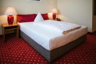 Hotel Rosenstadt & Malxestube Restaurant - - 6