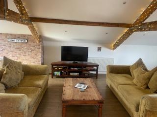 Beach House 3 Bed Penthouse Apartment - 7