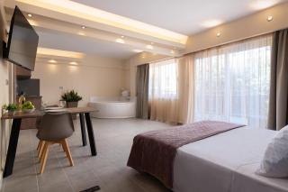 Lampraki Luxury Apartments - 4
