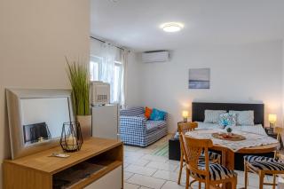 Apartments Martin's Perla - Vir - 9