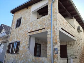 Toma Apartman - Bilice - 9