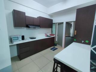 Golden Hills Pasar Malam 3 Bedroom Apartment J LouvRe - Tanah Rata - 2