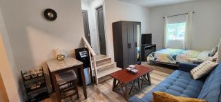 New ! Lovely Studio w/ patio, Parking on premises - 3