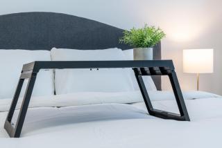 3bedroom Stylish Getaway by the Park with 2-Car Garage - 7