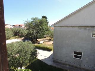 Private apartments, parking, beach distance 350 meters - Bibinje - 4