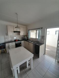 @ the reef Holiday Home - 1