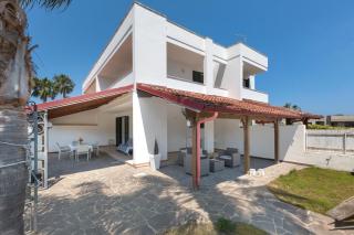 Villa Sun by BarbarHouse - Torre dell'Orso - 0