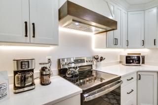 Christys Cottage with Hot Tub - 2 Mi to Beach! - Snow Hill - 6