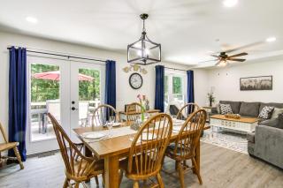 Christys Cottage with Hot Tub - 2 Mi to Beach! - Snow Hill - 3