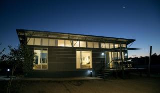 Savannah Cabins, Taronga Western Plains Zoo - Dubbo - 8