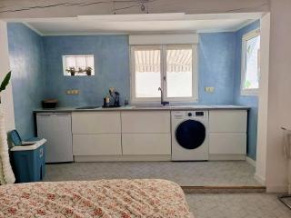 MARTIGUES Adorable petite guest house - Martigues - 3