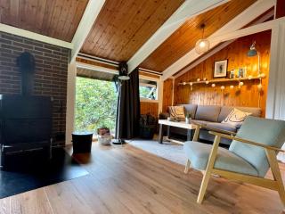 Ferienhaus Kleine Auszeit in der Natur mit Kamin, Yogamatten, schöne Küche - 2