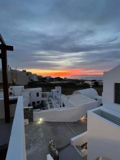 Ianthe Apartments & Villa - Oia - 8