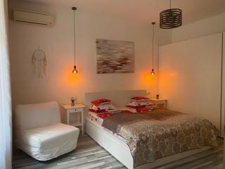 K31 Downtown, AC Apartment - 7