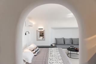 ANDREAS HOSPITALITY - Fira - 3