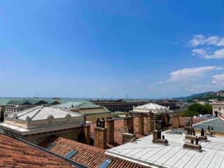 Tivarnella B&B - Large and bright Attic in Trieste Center - Triest - 1