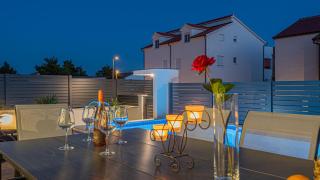 Villa Elegance Escape - 8