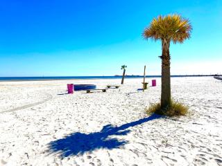Lifeguard Shack - 1