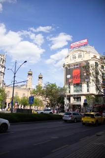 Luxury Downtown 3 Bedroom Apartment by Synagoge with Beautiful View - 0
