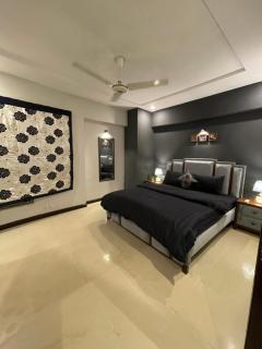 Freddy's Family Apartments - Islamabad - 8