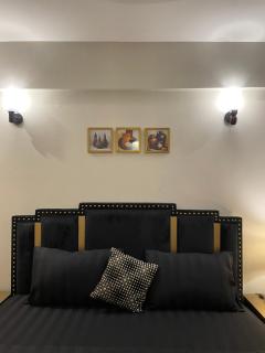 Freddy's Family Apartments - 3