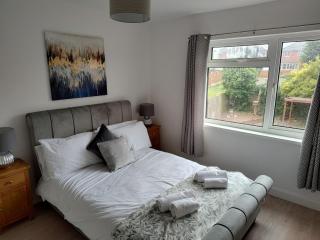 Wavertree Drive 3 bed contractor home in Leicester - Leicester - 0