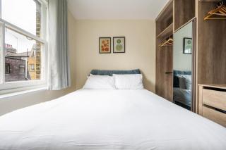 Central London Apartment - 2