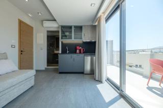 Sky-High Central Penthouse w. Stunning Views - 04 - Chania - 0