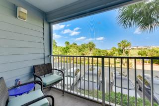 Less Than 1 Mi to Beach Hilton Head Island Condo with Pool! - Hilton Head Island - 8
