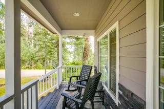 Crystal Bay Home with Fireplace Near Ski Resorts - Post Falls - 2