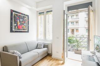 Easylife - Stile e Comfort a due passi da Centrale - Milan - 0