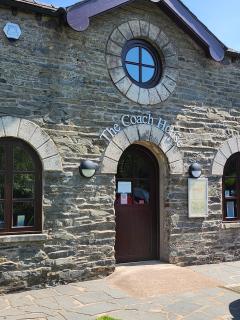 Lakeland Village - 8