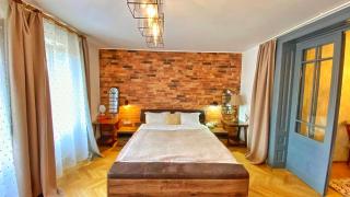 City Center Bed and Beyond - Bucharest - 0