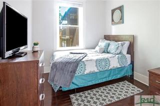 Design District Executive Rental Condo - Savannah - 6
