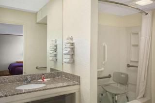 Economy Hotel Wichita- Florence St - 5