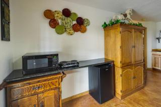 Fredericksburg Retreat with Private Hot Tub and Patio! - 3