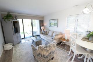 Gorgeous Chic Beach Front Condo - Traverse City - 0
